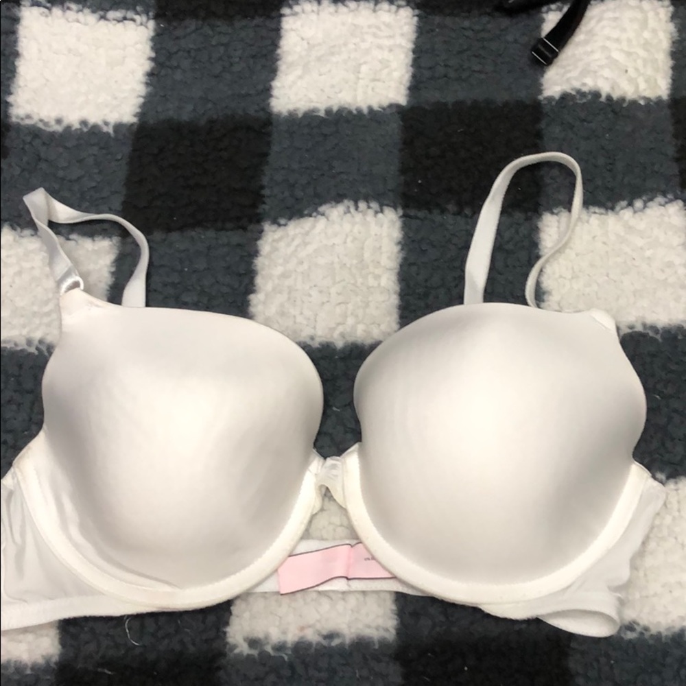 Victoria secret bra